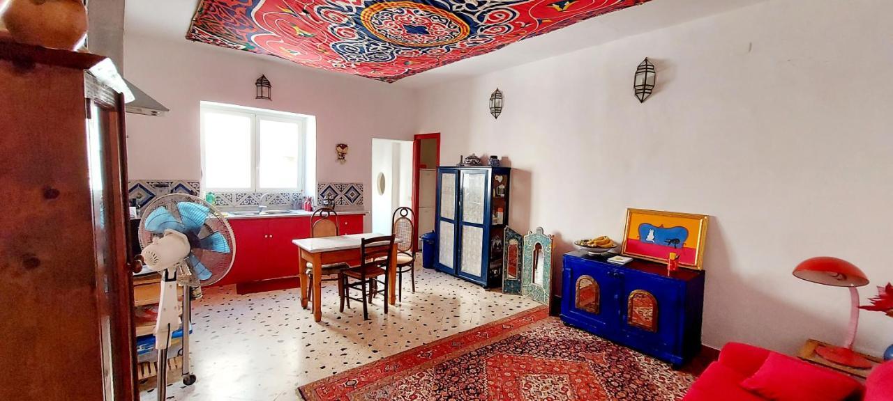 Vucciria'S Holiday Home ปาแลร์โม ภายนอก รูปภาพ