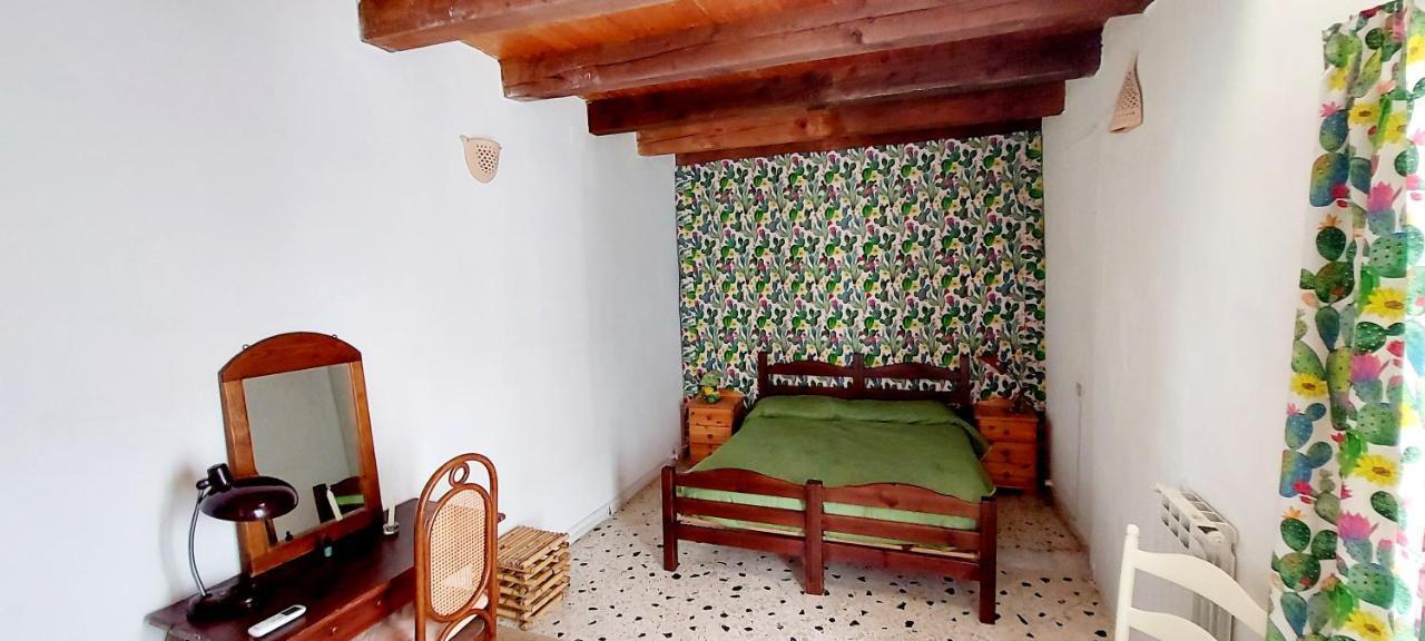 Vucciria'S Holiday Home ปาแลร์โม ภายนอก รูปภาพ